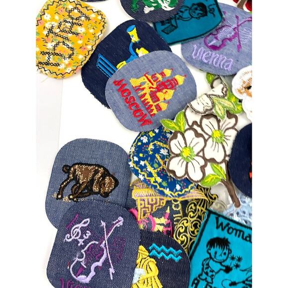 150 PC Assorted Sewing Applique Patches Iron on Sew On NEW Mixed Sequin Crafting - Picture 5 of 16